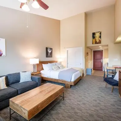 Premium Unit 4650- Fraser Crossing Founders Pointe condo
