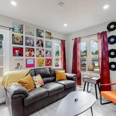 groovy apartment in the heart of the city