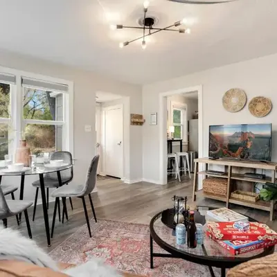 Charming Old Town Bungalow with Free Cruiser Bikes