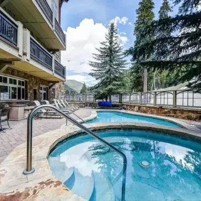 Lone Eagle 2 Bedroom Condo